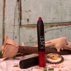 NARS ‘Cruella’ Velvet Matte Lip Pencil